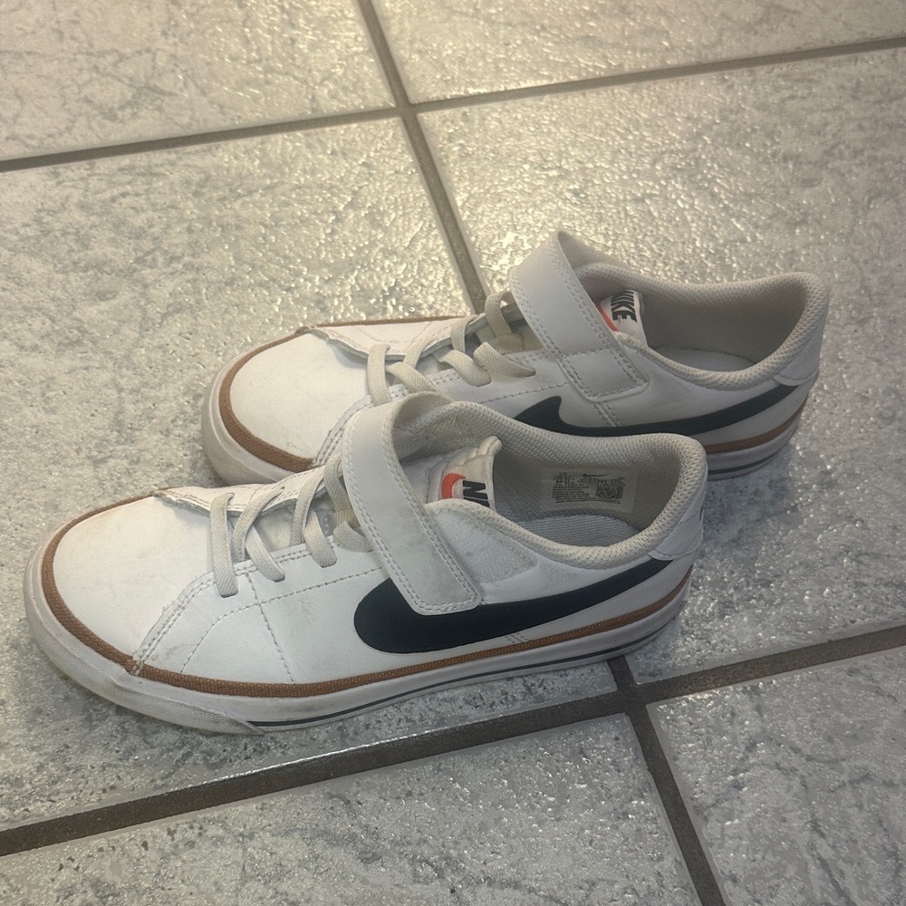 Nike Kids White and Black Sneakers